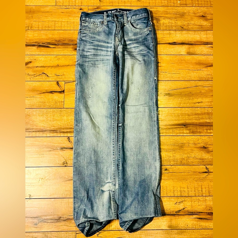 Men’s B. Tuff boot cut jeans.